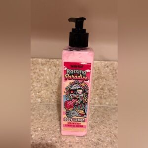 Twisted Allure Rotting Paradise Body Lotion